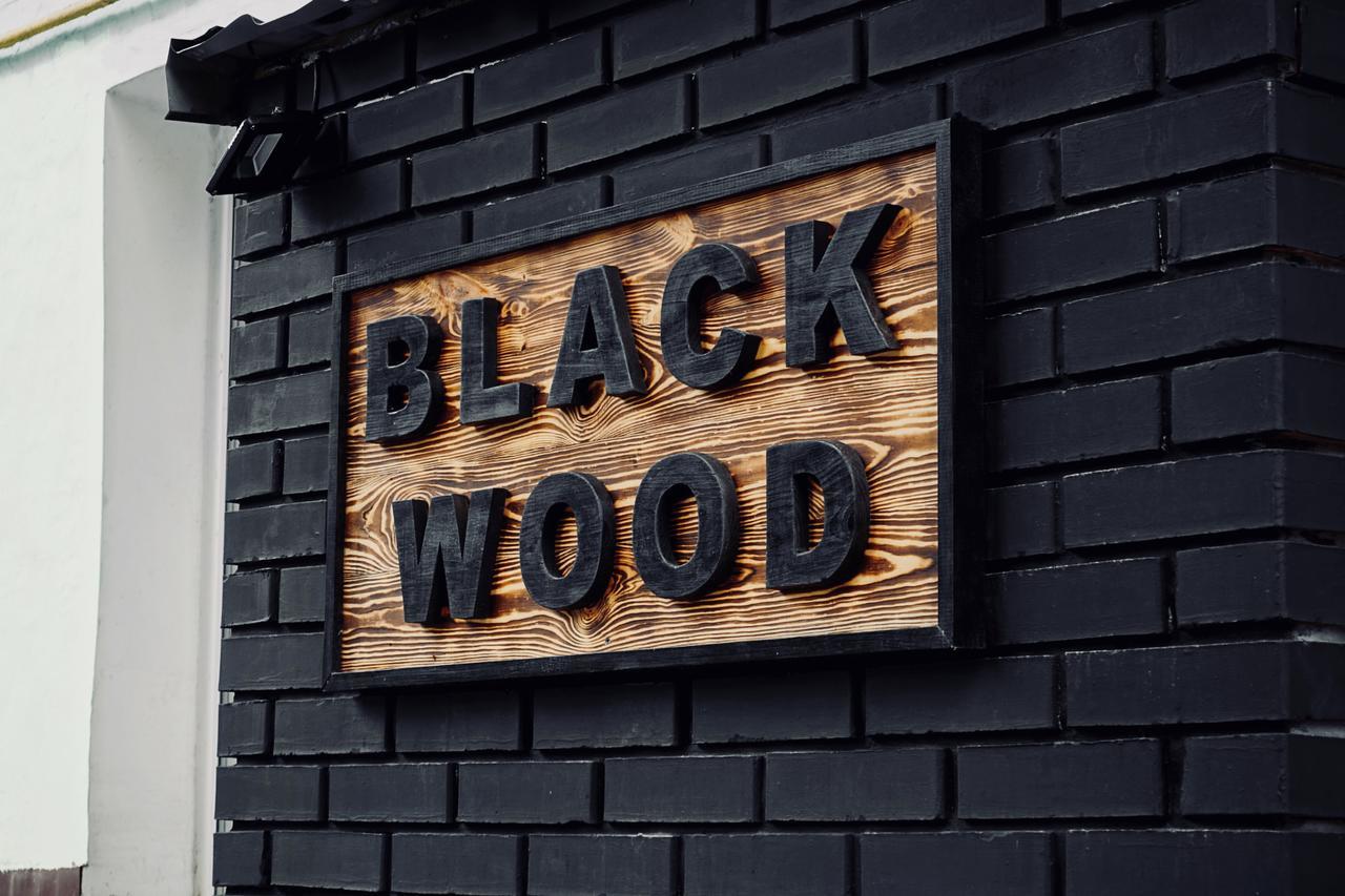 Хостел Black Wood Киев Экстерьер фото